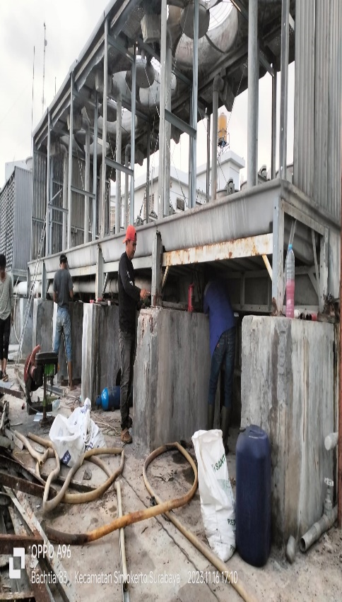 Pekerjaan maintenance cooling tower oleh CV. Bakti Sarana Engineering